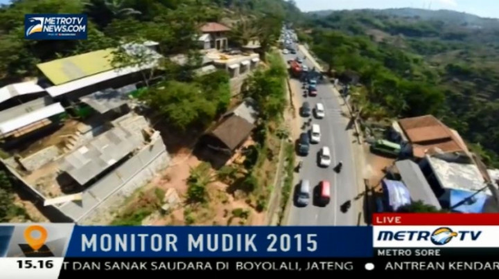 Kepadatan Kendaraan di Nagreg Capai 15 Km