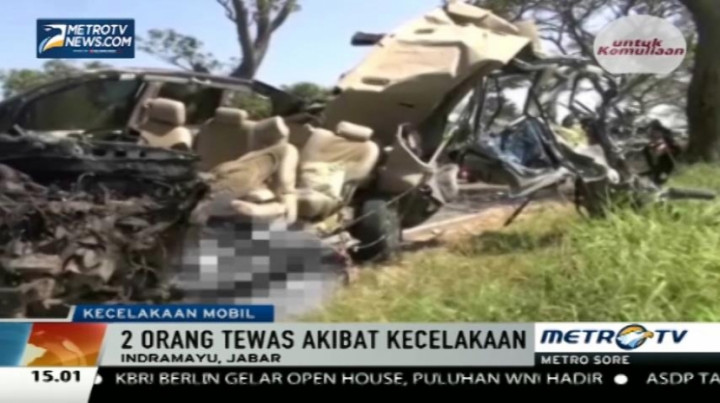 Mobil Tabrak Pohon di Indramayu, 2 Tewas