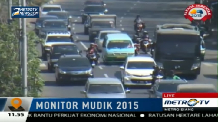 Arus Lalin Gerbang Tol Pasteur Terpantau Ramai Lancar