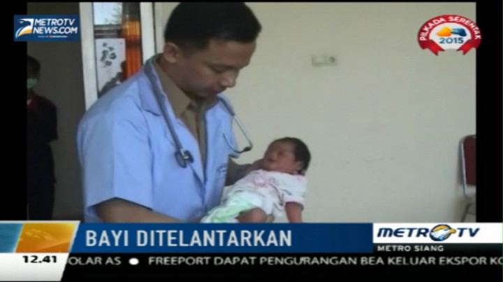 Bayi Malang Ini Ditemukan di Dalam Kardus 