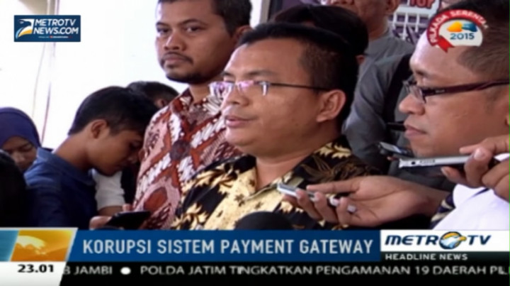 Kembali Diperiksa, Denny Indrayana Bantah Terima Gratifikasi