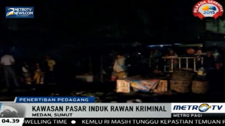 Pedagang di Pinggir Jalan Sutomo-Medan Ditertibkan