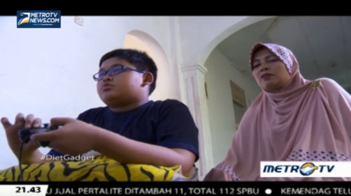Lakukan Diet Gadget atau Kesehatan Mata Anak Jadi Taruhannya 