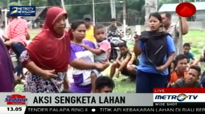 Kaum Ibu Sandera Asisten Perkebunan