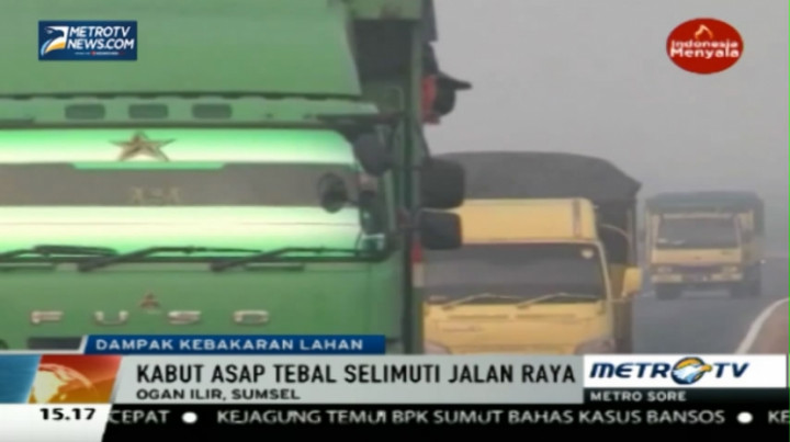 Kabut Tebal Akibat Kebakaran Lahan Selimuti Ogan Ilir