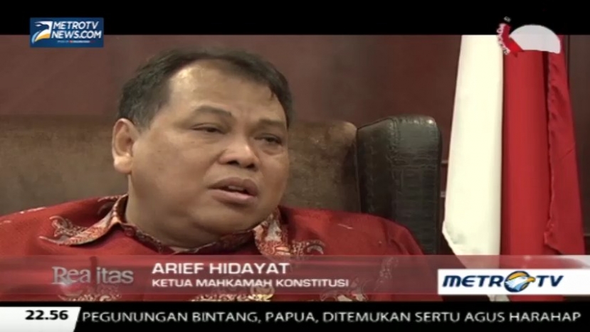 Jurus Menangkis Akil (3)