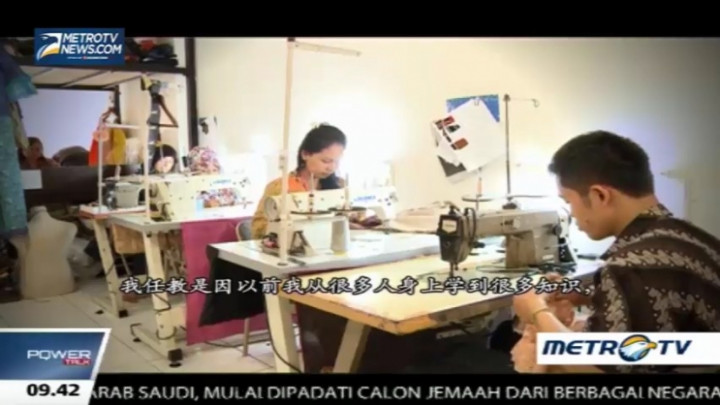 Musa Widyatmodjo, Perancang Mode yang Peduli Pendidikan