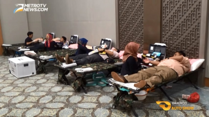 Ke GIIAS 2015, Sekaligus Donor Darah 