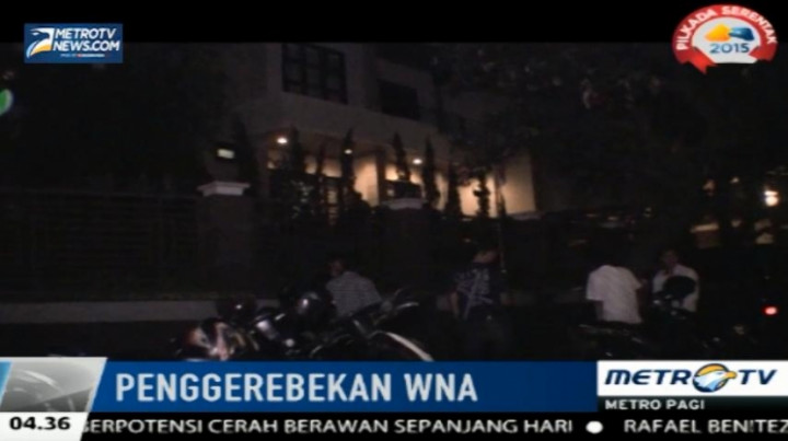 Diduga Berisi Puluhan WNA, Sebuah Rumah Mewah Digerebek