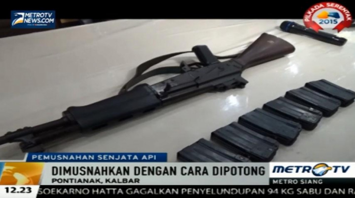 Bea Cukai Pontianak Musnahkan 100 Amunisi dan Tiga Pucuk Senjata Api