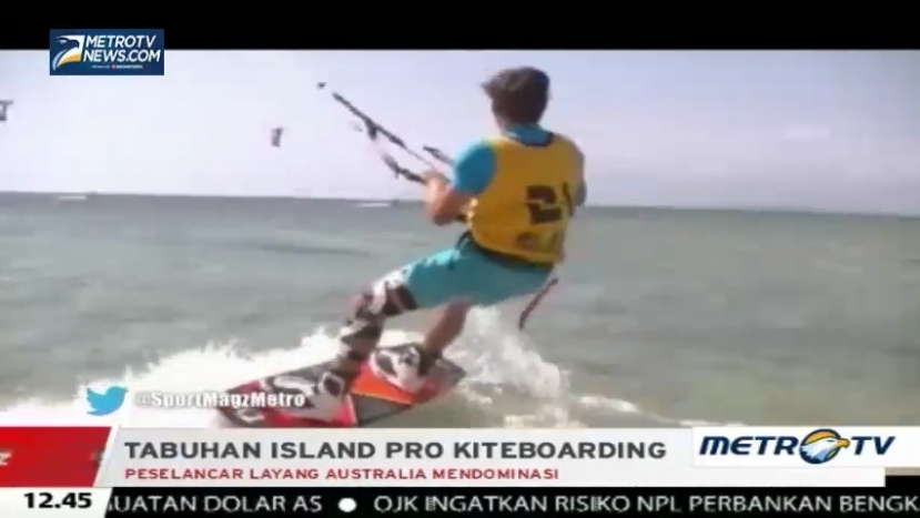 Promosikan Pulau Tabuhan, Kab. Banyuwangi Gelar Kompetisi <i>Kiteboarding</i>
