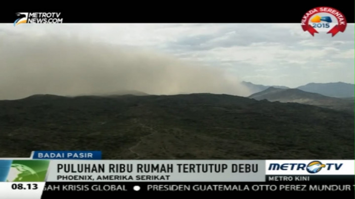 Badai Pasir Lumpuhkan Aktivitas Warga AS