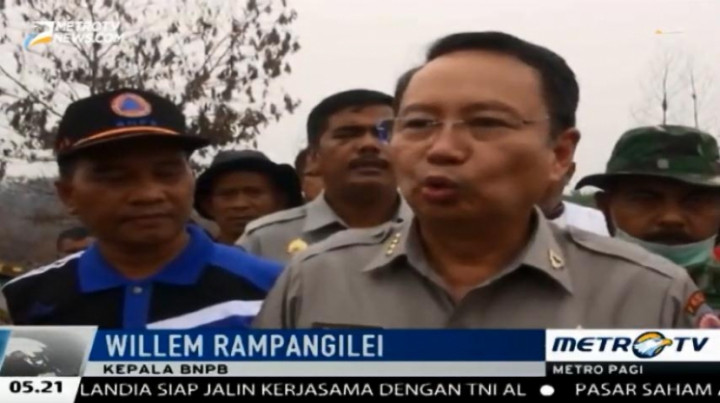 Kebakaran Lahan dan Bencana Asap di Sumatra Ditargetkan Selesai dalam Dua Pekan