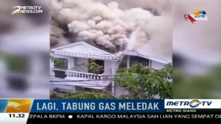 Tabung Gas Meledak, Sebuah Rumah Mewah di Kelapa Gading Terbakar