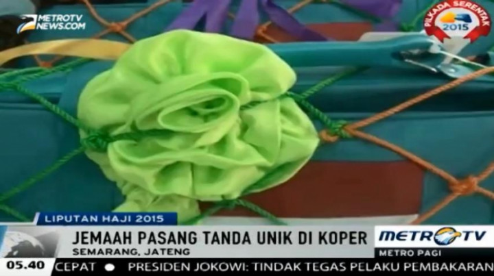 Jemaah Calhaj Asal Semarang Pasang Tanda Unik di Koper