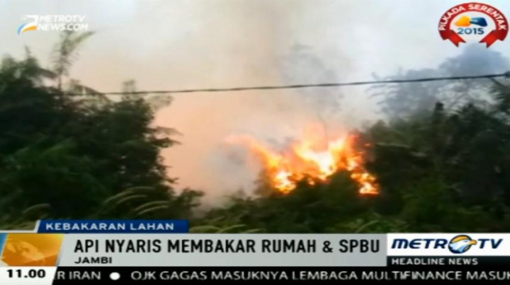 Kebakaran Lahan Nyaris Membakar SPBU dan Pemukiman