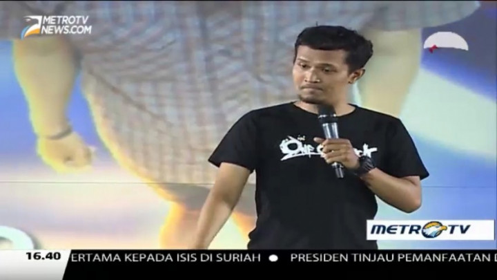 Dono, Jadi Komik Itu Dapet Pacar Gampang Banget  