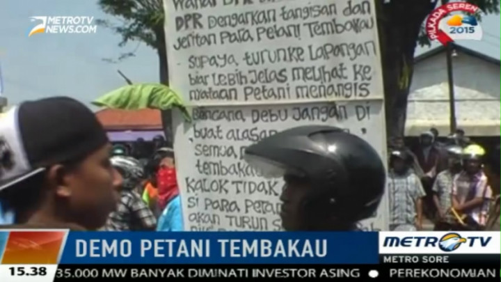 Ratusan Petani Tembakau Unjuk Rasa Tuntut Pabrik Rokok Beli Hasil Panennya