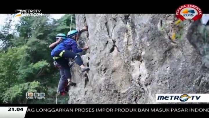 Merayap di Batuan Formasi Rajamandala (1)