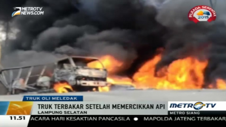 Sebuah Truk Oli di Lampung Selatan Mendadak Terbakar