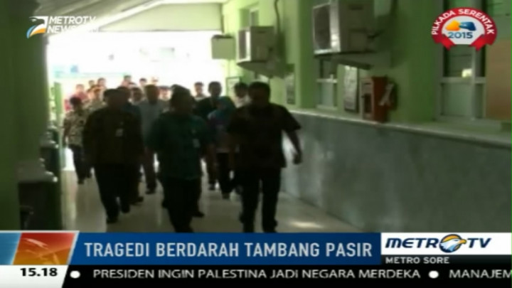 Komisi III DPR Jenguk Tosan di Rumah Sakit