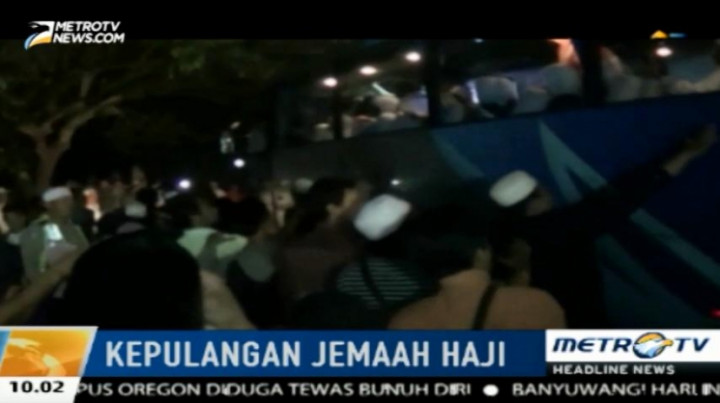 Penjemput Jemaah Haji Asal Kabupaten Tangerang Saling Dorong