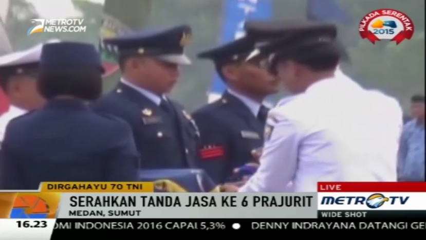 HUT ke-70 TNI, Plt Gubernur Sumut Serahkan Tanda Jasa ke 6 Prajurit   