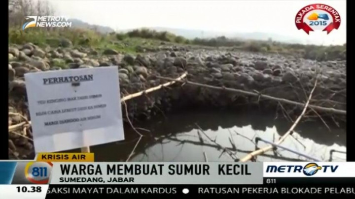 Warga Aliran Sungai Cimanuk Terpaksa Konsumsi Air Berjentik 
