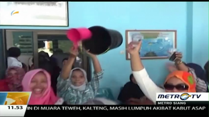 Tak Terima Pasokan Air Bersih, Warga Sulsel Demo Kantor PDAM