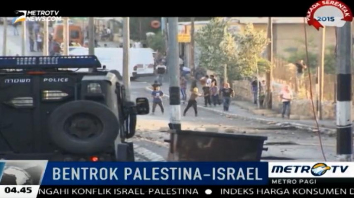 Bentrok Pemuda Palestina dan Militer Israel Terus Berlanjut