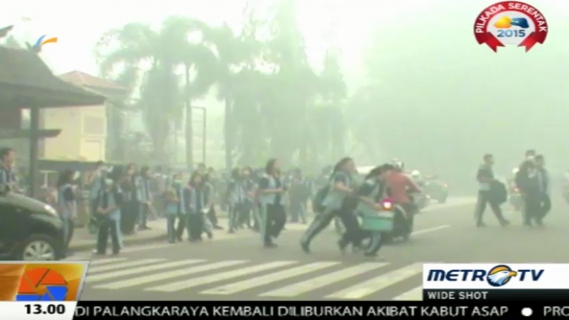 Kabut Asap Makin Pekat Palangkaraya Gelap, Sekolah Kembali Diliburkan