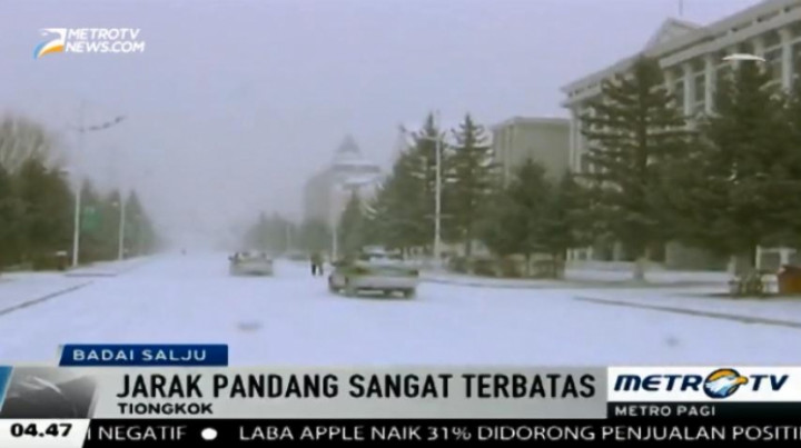 Badai Salju Terjang Tiongkok