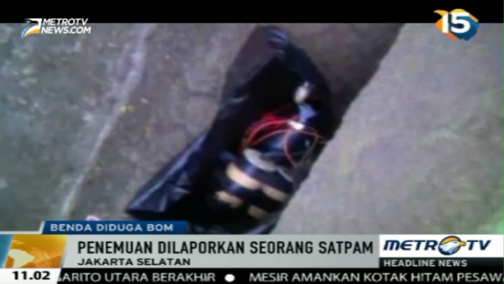 Tim Gegana Evakuasi Benda Mirip Bom di Cipulir