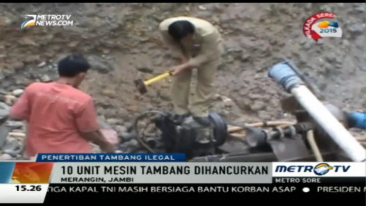 Polisi Hancurkan Puluhan Alat Penambang Emas Ilegal di Merangin 