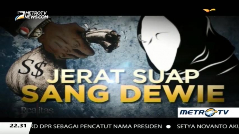 Jerat Suap Sang Dewie (1)
