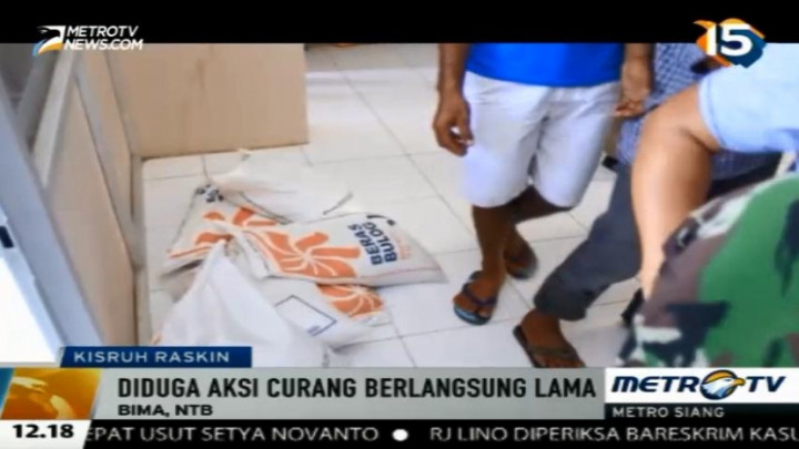 Seorang Lurah Tega Bagikan Raskin ke Pegawainya