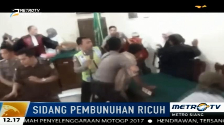 Sidang Kasus Pembunuhan di PN Bengkulu Berakhir Ricuh