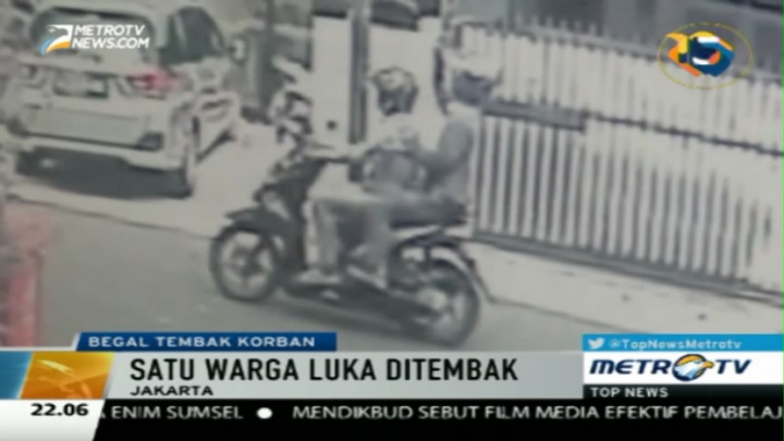 Pelaku Penembakan di Senen Terekam CCTV 