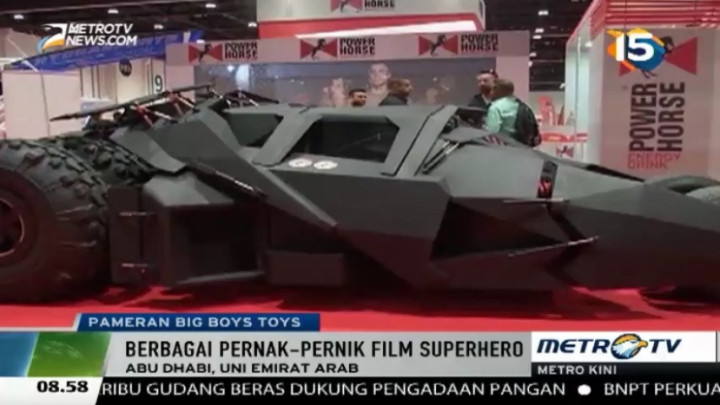 Batmobile Dijual Seharga Rp 8,5 M di Pameran <i>Big Boys Toys</i>
