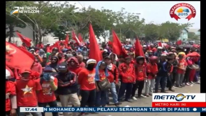Sekitar 500 Buruh Jakarta Utara Demo Tolak PP Nomor 78/2015