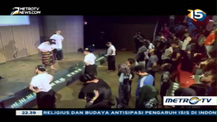 Belajar Seni Tari di Road to Indonesia Menari 2015