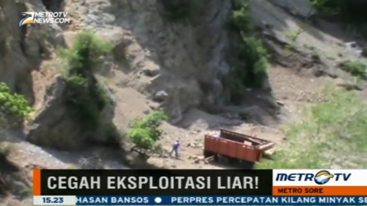 Tambang Pasir Ilegal di Jember Makin Mengkhawatirkan