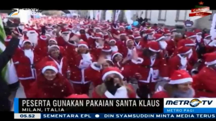 Lomba Lari Berpakaian Santa Klaus