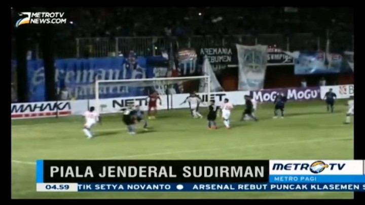 Arema Cronus Bekuk Persipura 1-0