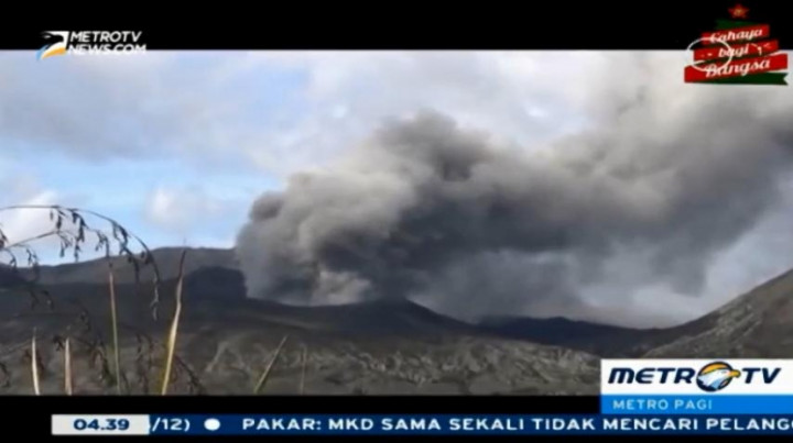Aktivitas Vulkanik Gunung Bromo Meningkat