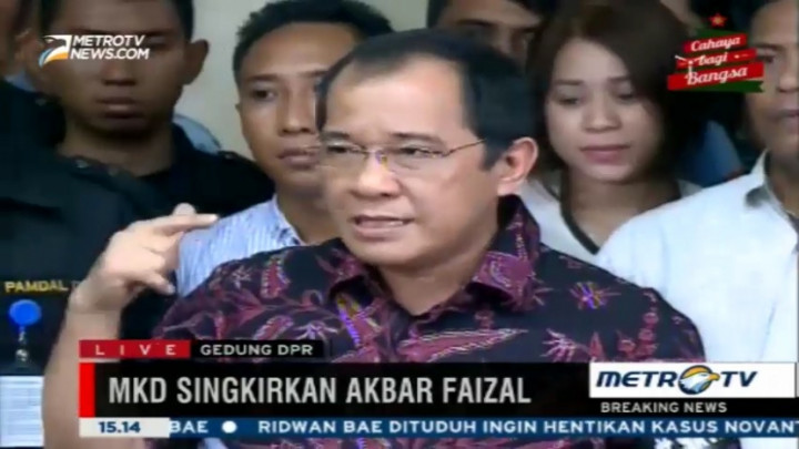 Disingkirkan dari MKD, Akbar Faizal Digantikan Victor Laiskodat 