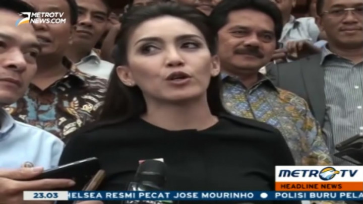 Pansus Pelindo Rekomendasikan Pemberhentian Menteri Rini dan RJ Lino