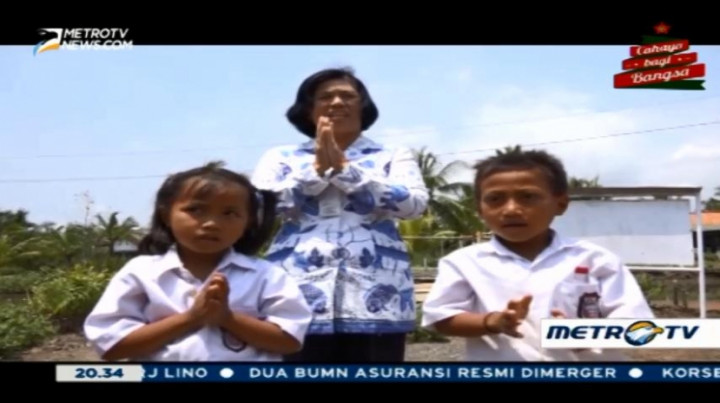 Guru Lulusan Setara SMA Ini Mampu Lahirkan Sarjana