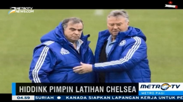 Guus Hiddink Pimpin Latihan Chelsea 