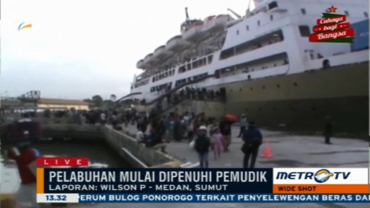 Libur Akhir Tahun, Pelabuhan Belawan Dipenuhi Pemudik